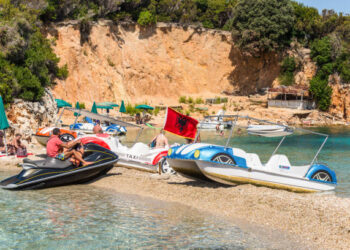 Can you rent jet skis without a license?