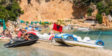 Can you rent jet skis without a license?